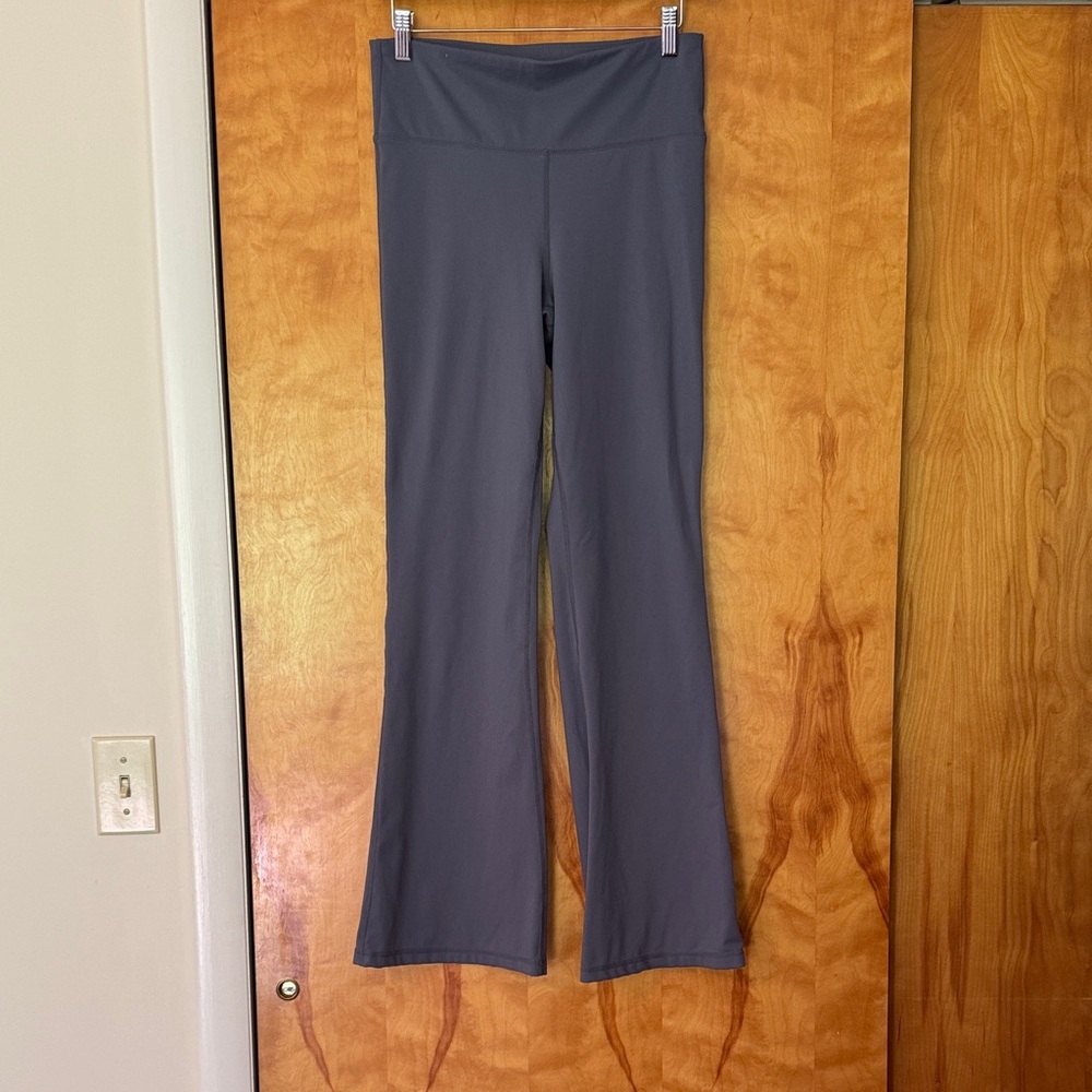 GAP Women's High-Waist Flare Pants - Charcoal Gray